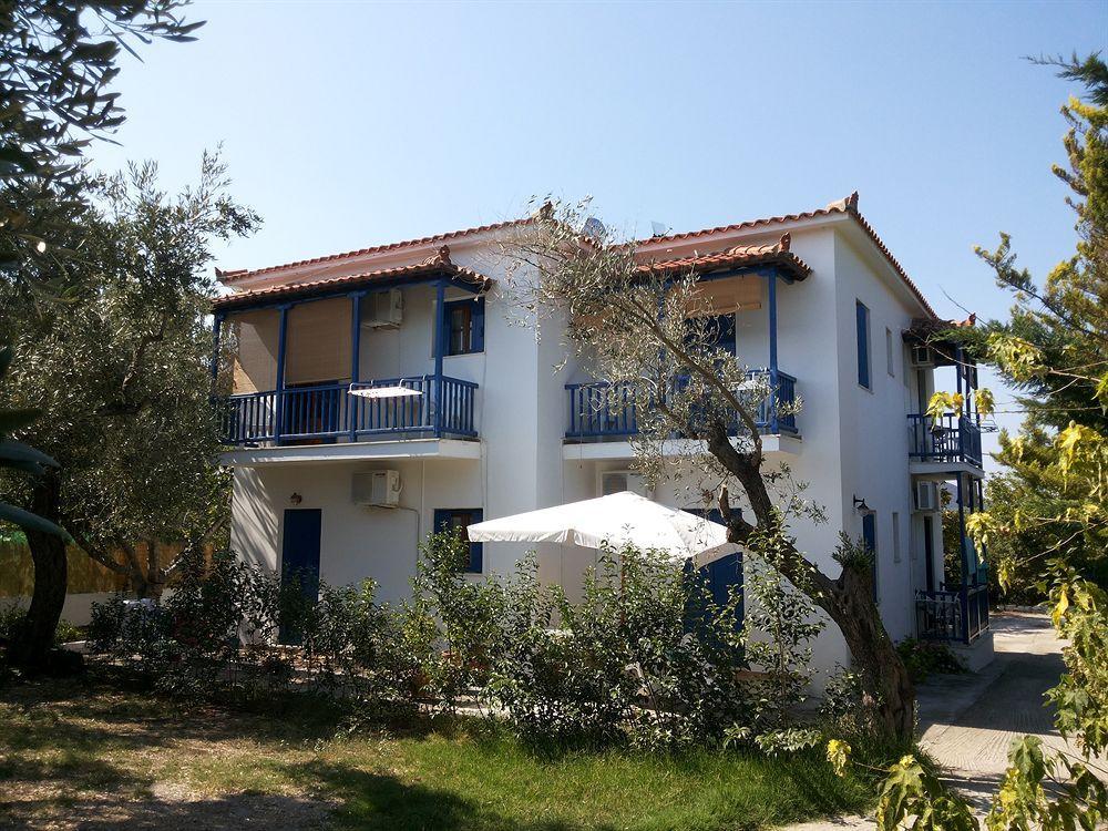 Rastoni Guest House Skopelos ภายนอก รูปภาพ